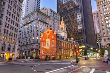 Самостоятельная пешеходная экскурсия “Призраки Бостона”